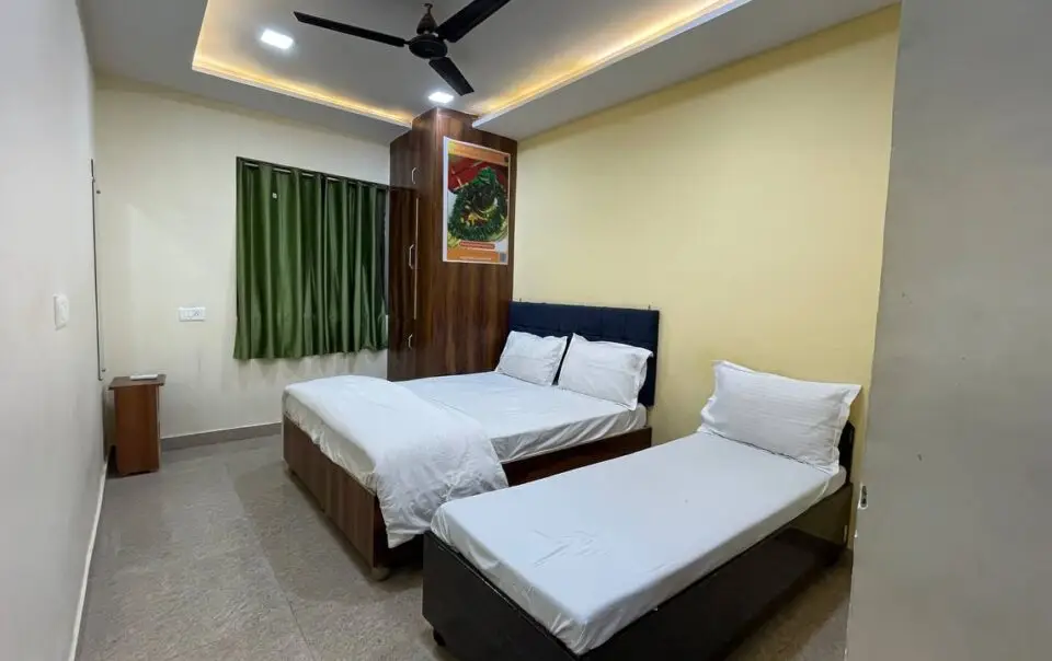 Hari Om Yatri Nivas Varnasi Kasi Hotel